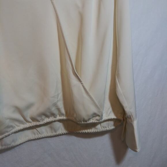 A New Day Elegant Satin Wrap Cream Long Sleeve Top Office Career Size XL - Picture 4 of 10